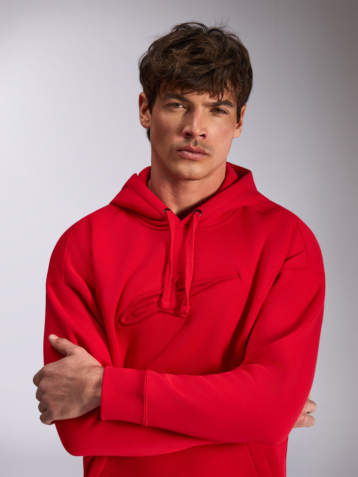 Alpinestars Emergent Oversized Hoodie, rode pullover fleece hoodie met tonaal 3D-geborduurd logo op de borst, capuchon met trekkoord, geribbelde manchetten, oversized pasvorm, casual streetwear