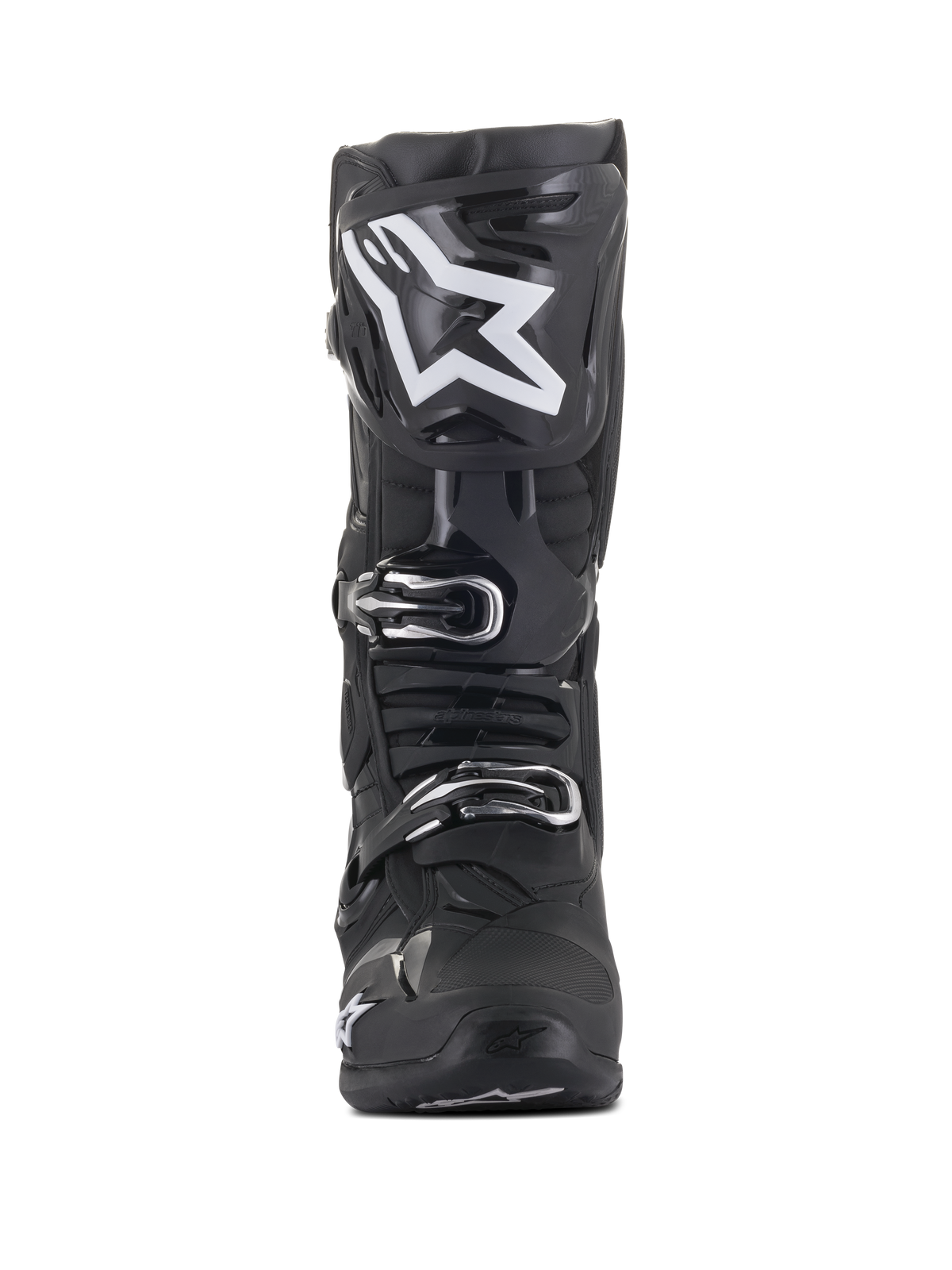 Alpinestars Tech 10 laarzen, motorcrosslaarzen, zwart met groot wit sterlogo op de scheen, vooraanzicht, met zilveren gespen en geavanceerde TPU-schaalconstructie voor off-road bescherming.