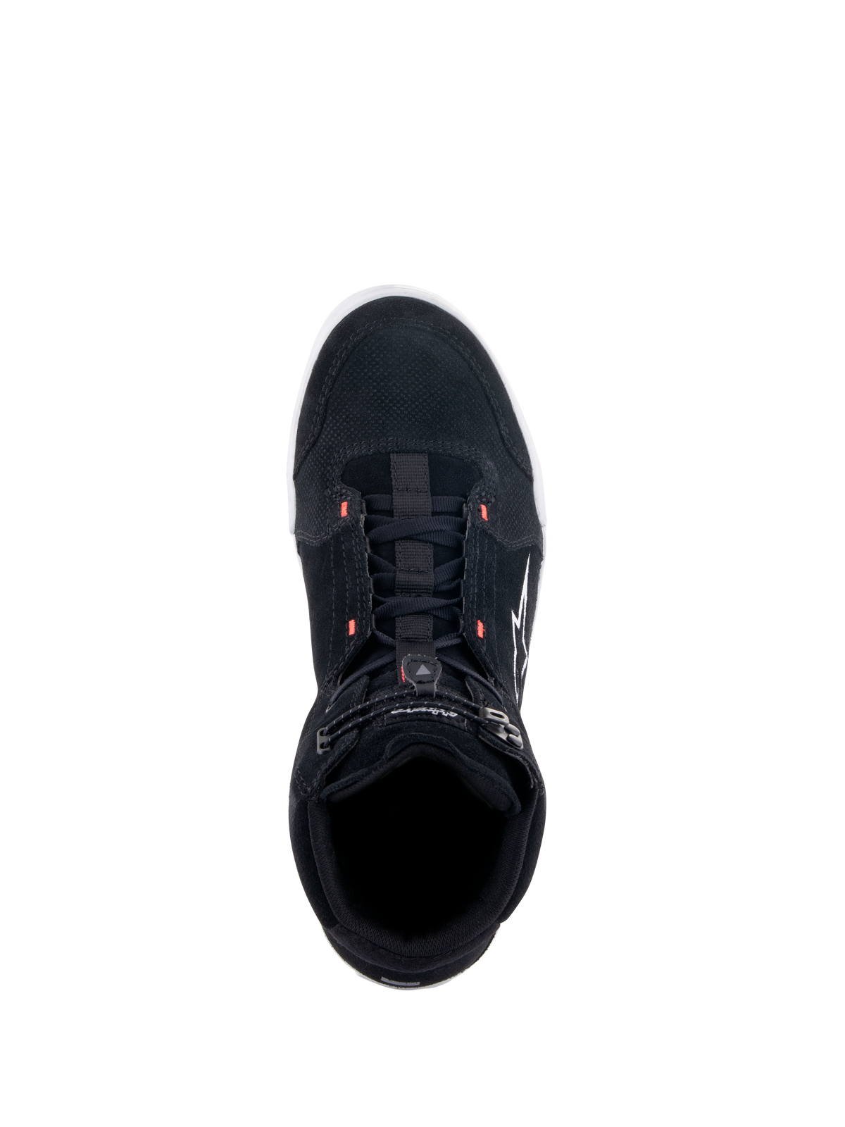 Alpinestars Chrome schoenen, zwarte motorschoenen, bovenaanzicht van bovenwerk in gespleten suède met fluo rode accenten, casual stedelijke stijl met een elastische sluiting aan de bovenkant en wit logo aan de zijkant.