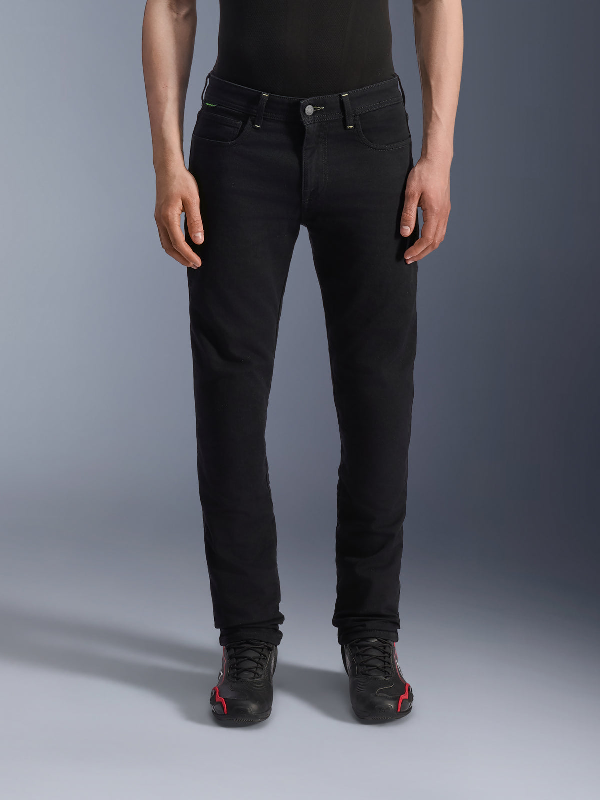 Alpinestars Copper V3 Denim Broek, heren motorjeans in zwart, regular straight leg pasvorm voor stedelijk rijden.