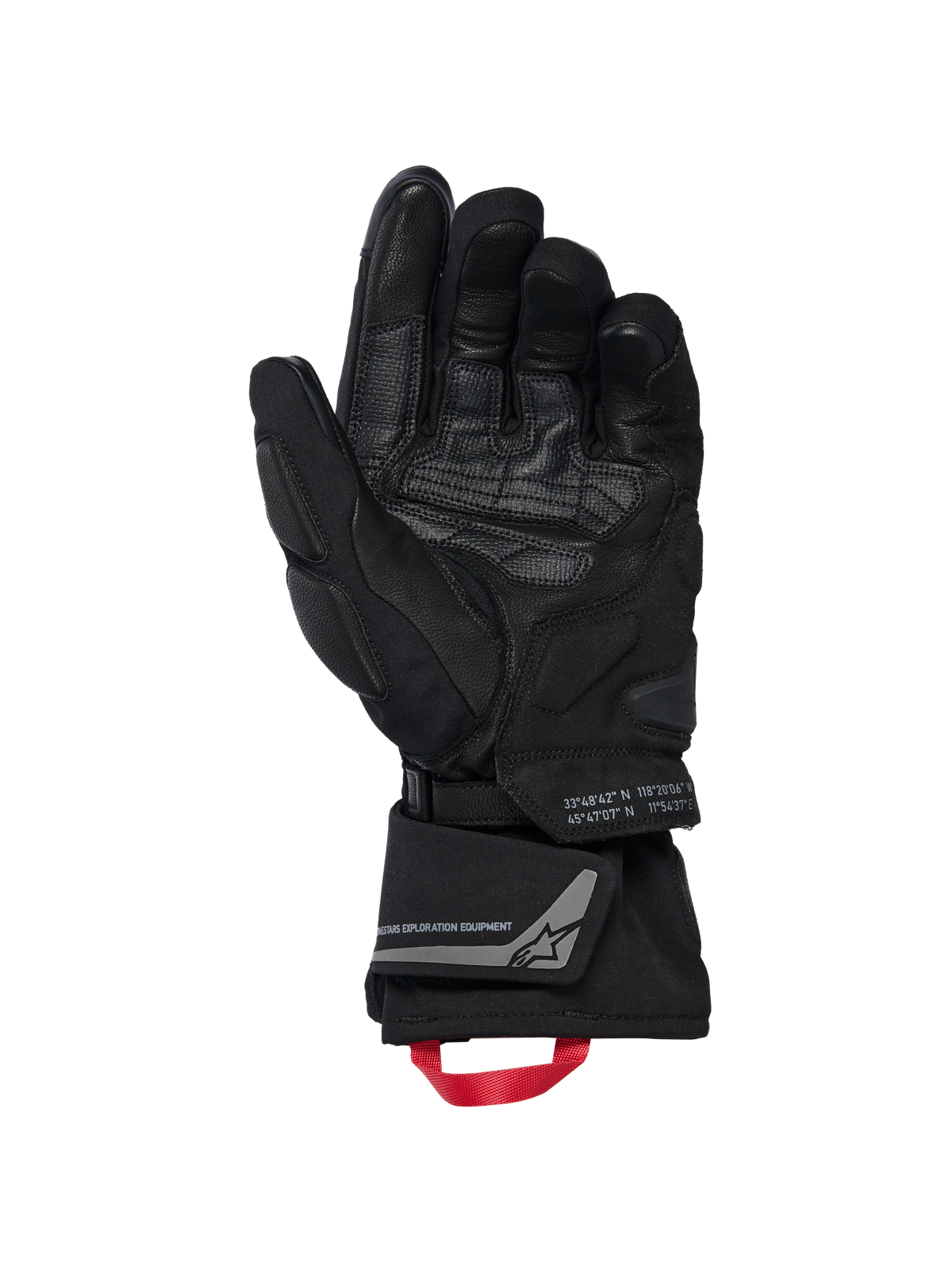 Alpinestars WT-8 GORE-TEX Geïsoleerde Handschoenen, motorhandschoenen, zwart, zicht op de binnenpalm met versterkte leren patches en gewatteerde sliders, lange manchet met een rode aantreklus en Alpinestars Exploration Equipment-branding met geografische coördinaten, technisch weg- en adventure-ontwerp