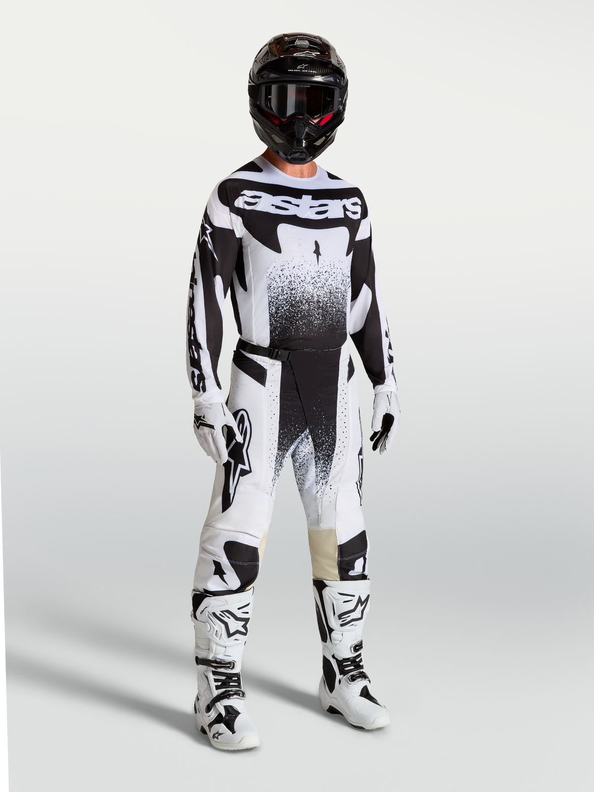 Alpinestars Techstar Swan broek, heren-motorcrossbroek in zwart en wit, atletische racepasvorm met stretch ripstopstof.