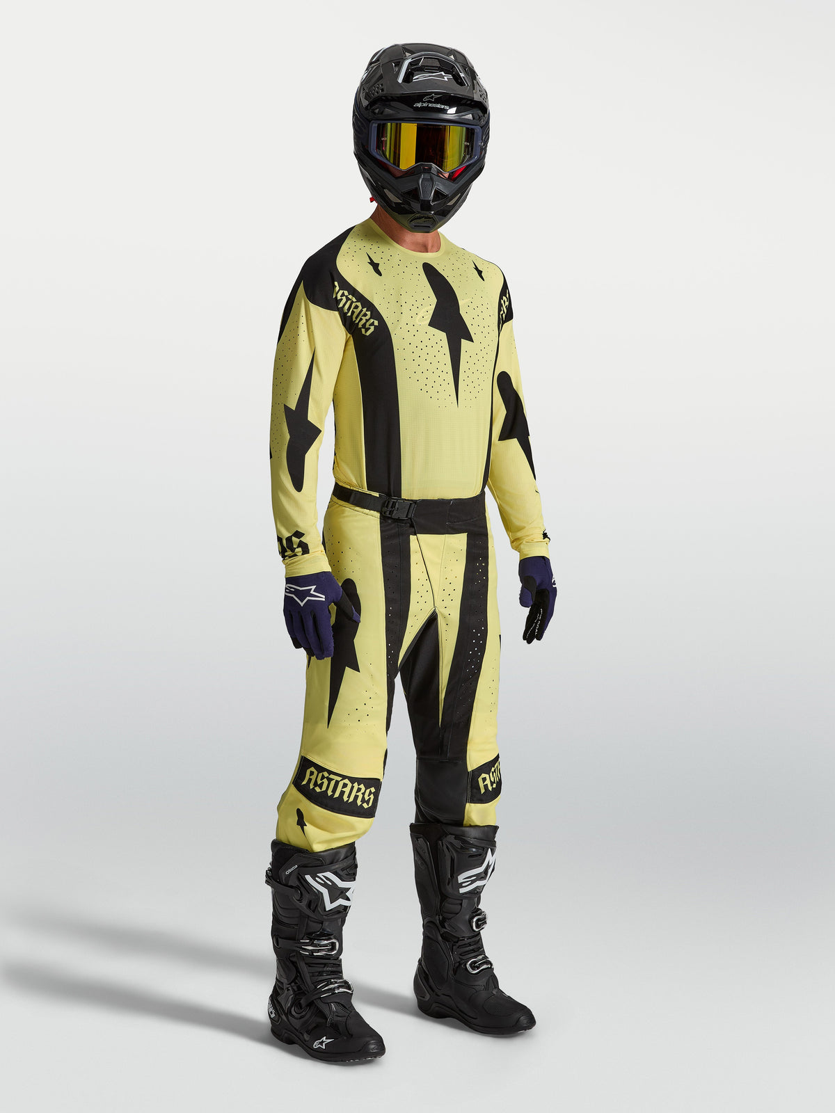 Alpinestars Techstar Atrox jersey, motorcrossjersey voor heren, geel en zwart, racepasvorm en lasergesneden ventilatie.