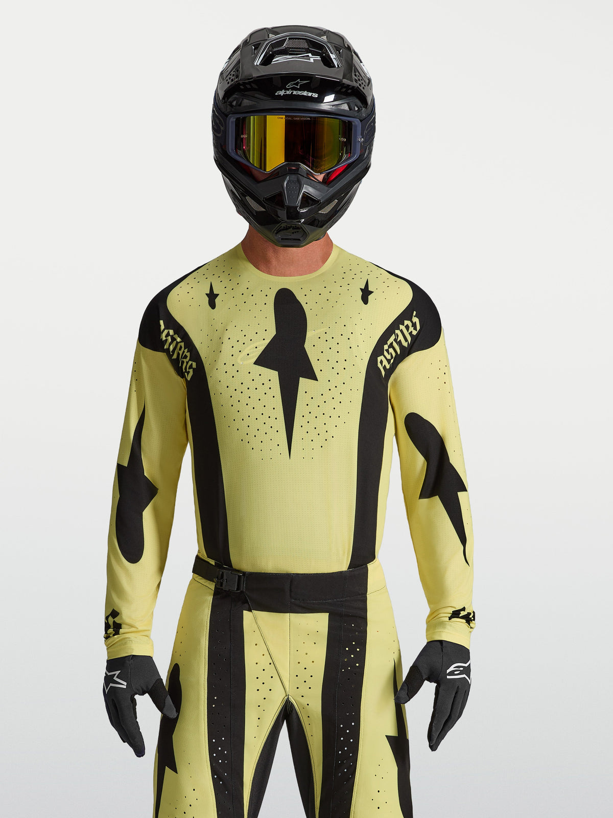 Alpinestars Techstar Atrox jersey, herenmotorcrossjersey met atletische pasvorm en lasergesneden ventilatie, geel en zwart.