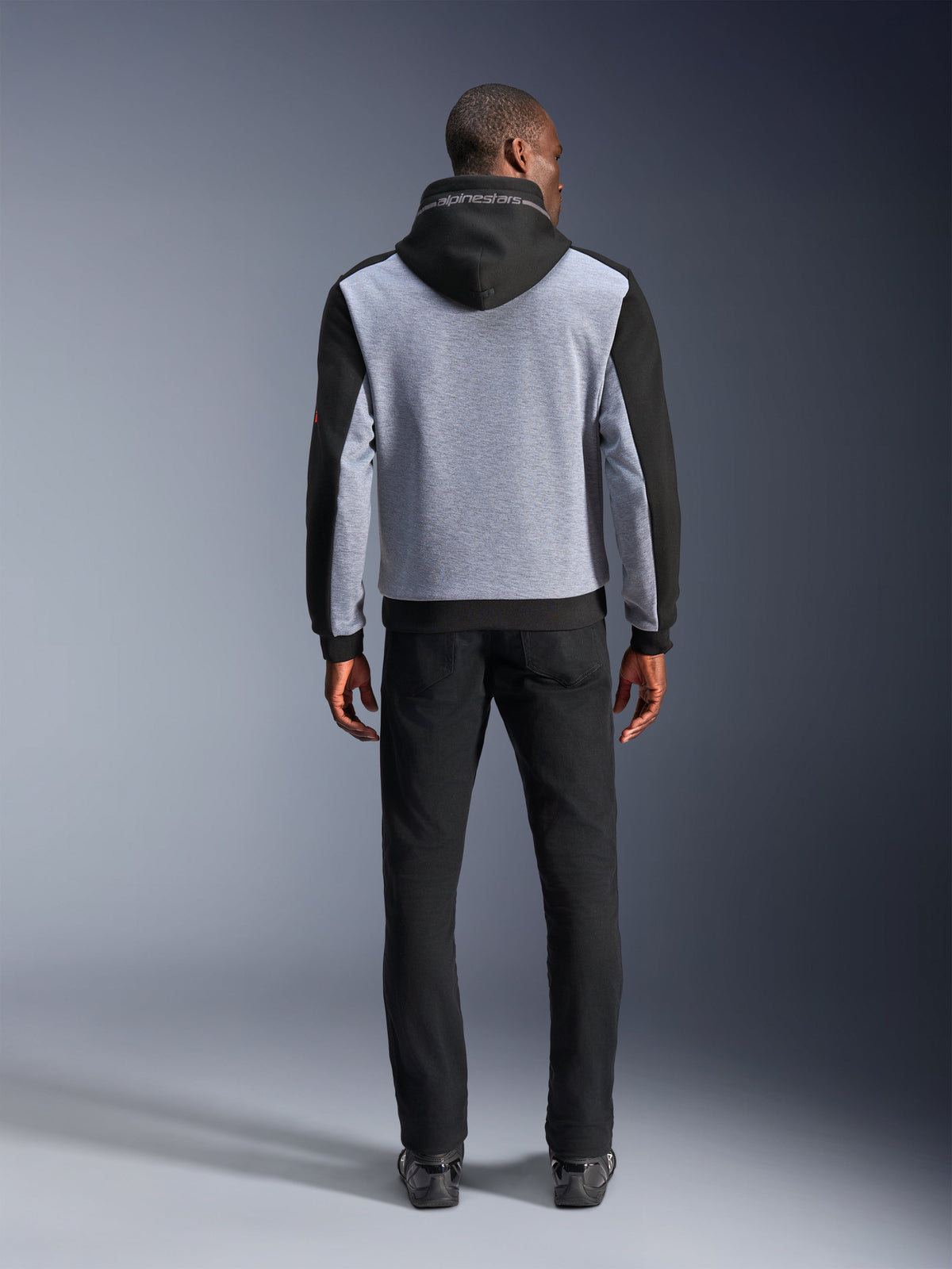 Alpinestars Chrome V2 Sport hoodie, heren urban motorjas, zwart en grijs gemêleerd, aramide versterkingen, achterzijde model.