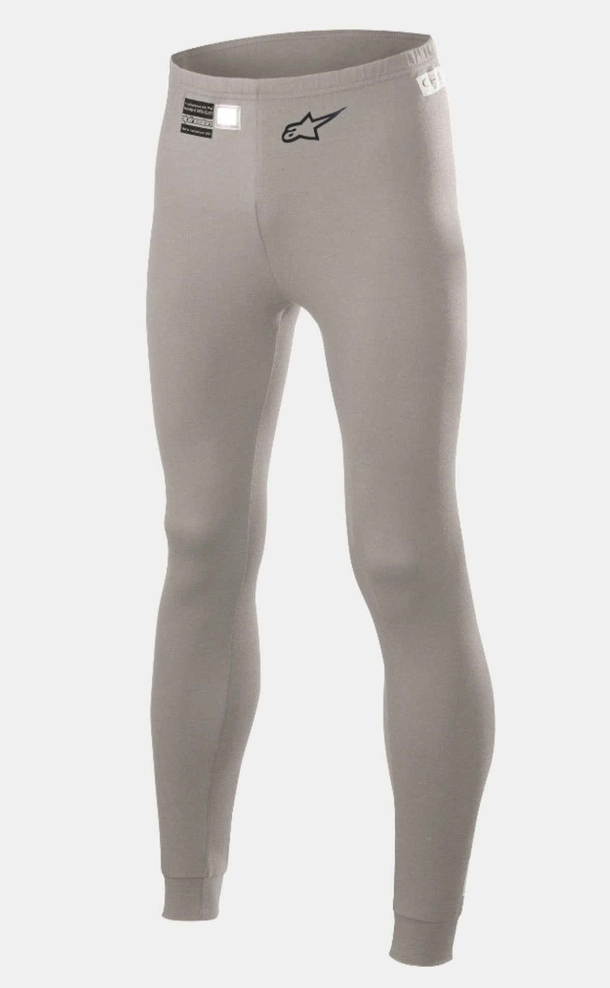 Alpinestars Race V2 Bottom FIA, auto racing basislaag broek, Mid Gray, met een zwart sterlogo op de broekspijp en FIA-homologatielabel op de tailleband, lichtgewicht vlamwerende stof met boorden bij de enkels.