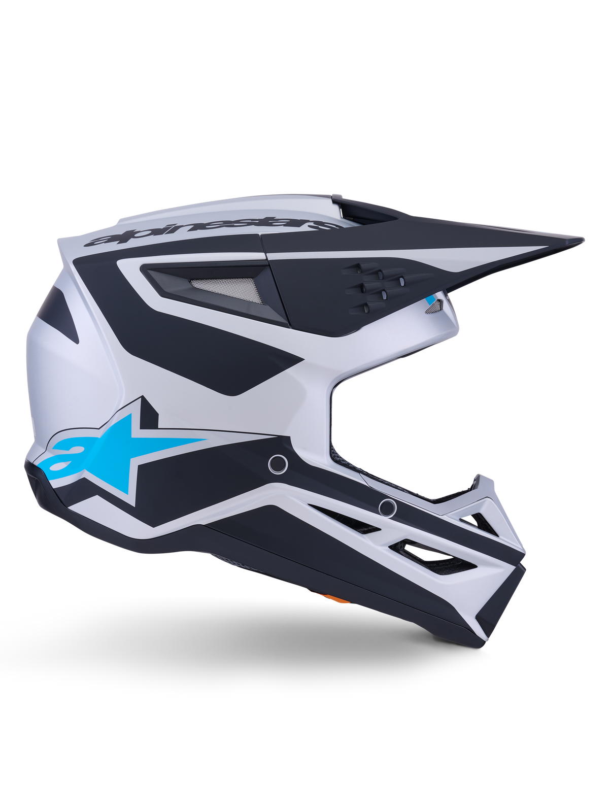 Alpinestars S-M3 Heat Helm ECE 22.06, motorcross helm, zilver, blauw en matzwart, zijaanzicht met opvallende zwarte graphics, felblauw A-star logo, zwart aerodynamisch vizier en meerdere ventilatieopeningen voor off-road prestaties
