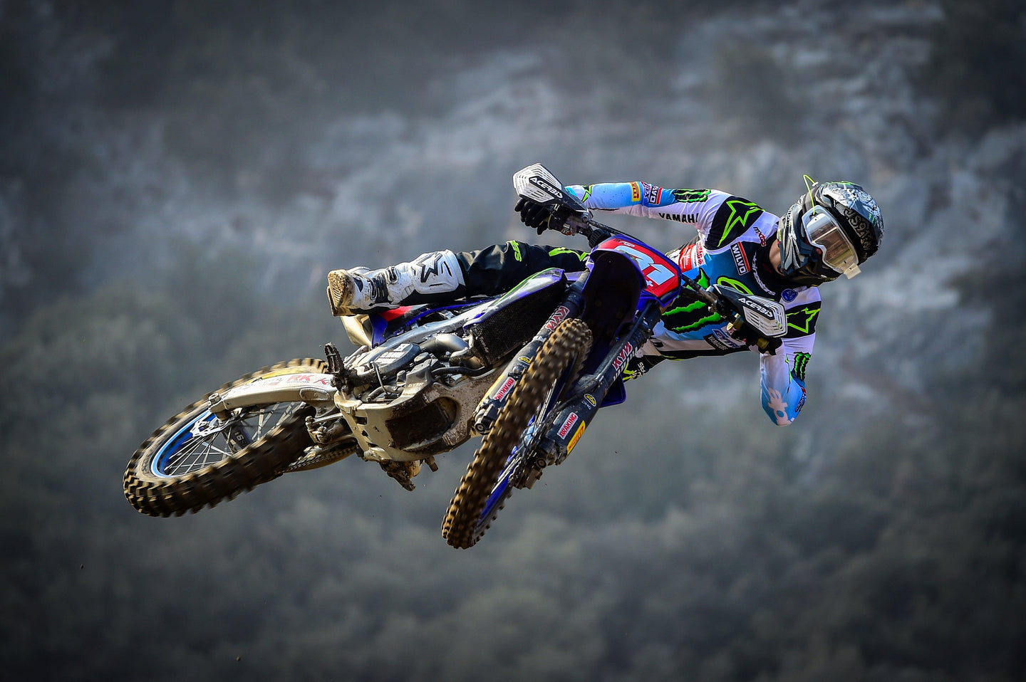 JEREMY SEEWER DOMINATES ITALIAN CHAMPIONSHIP MX1 CLASS AT TRENTINO; MAXIME RENAUX THIRD