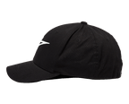 Alpinestars Ageless Curve pet, baseballcap met gebogen klep, zwart met wit 3D geborduurd logo, zijprofiel, twill-stof, casual sportswear-stijl