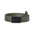 Alpinestars Ageless Web Belt, militair groen en zwart, met een geweven polypropyleen band en een zwarte metalen klemgesp met een ingestanst ster-logo, casual sportaccessoire