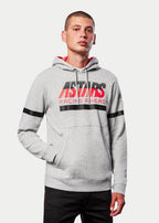 Alpinestars Club Hoodie, casual streetwear, grijs gemêleerd met rode jersey-gevoerde capuchon, ASTARS RACING AHEAD graphic, zwarte horizontale strepen op de borst en mouwen, motorsport-geïnspireerde fleece pullover