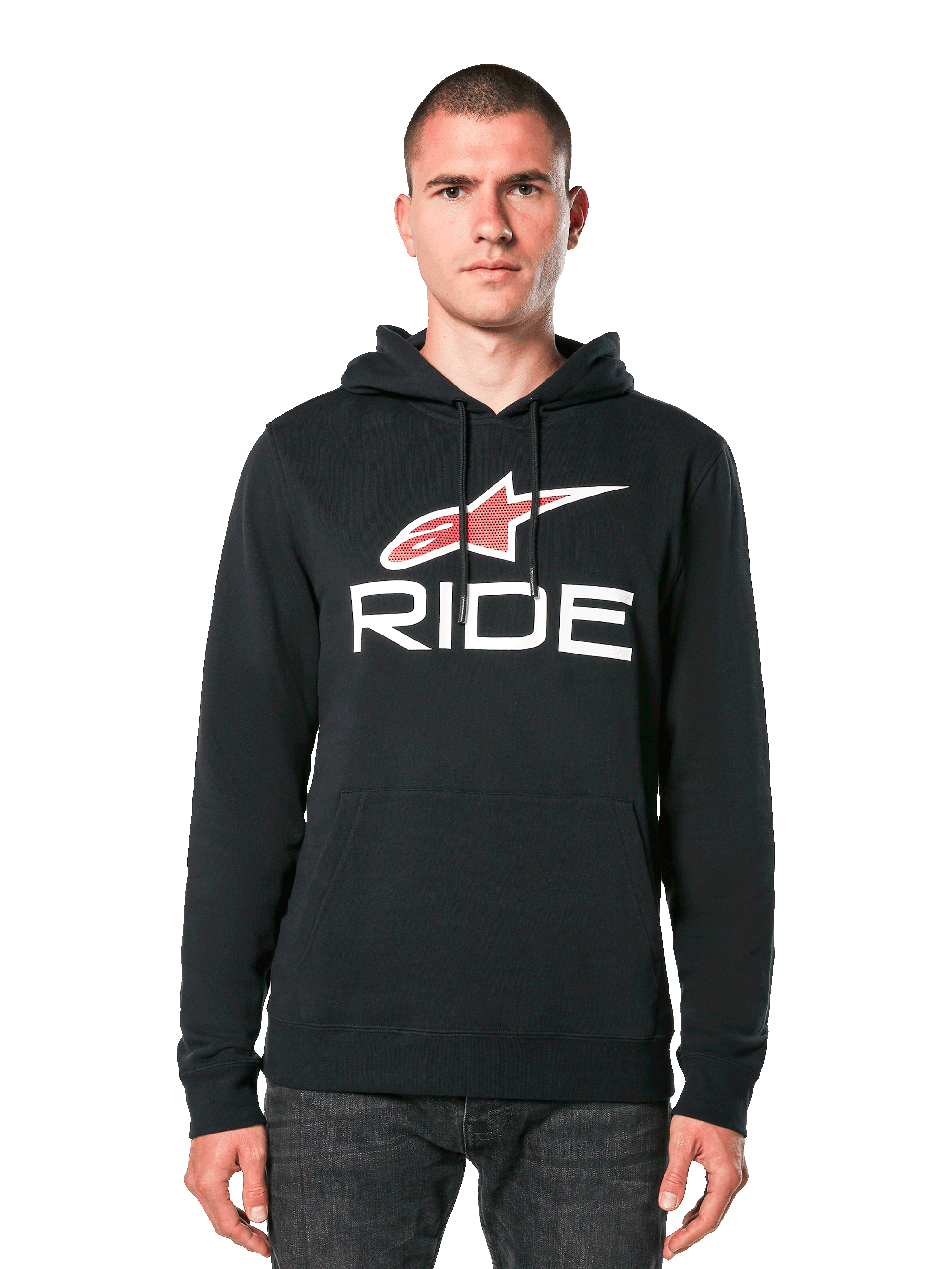 Alpinestars Ride 4.0 Hoodie, zwarte fleece pullover met rood en wit sterlogo en RIDE-tekst, capuchon met trekkoord en voorzak, vrijetijdskleding geïnspireerd op de motorsport
