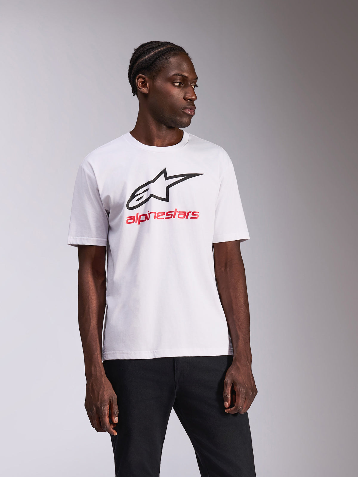Alpinestars Always 2.0 CSF Tee, T-shirt met korte mouwen, wit, zwart Alpinestars-logo en rode tekst, casual motorsport sportkleding