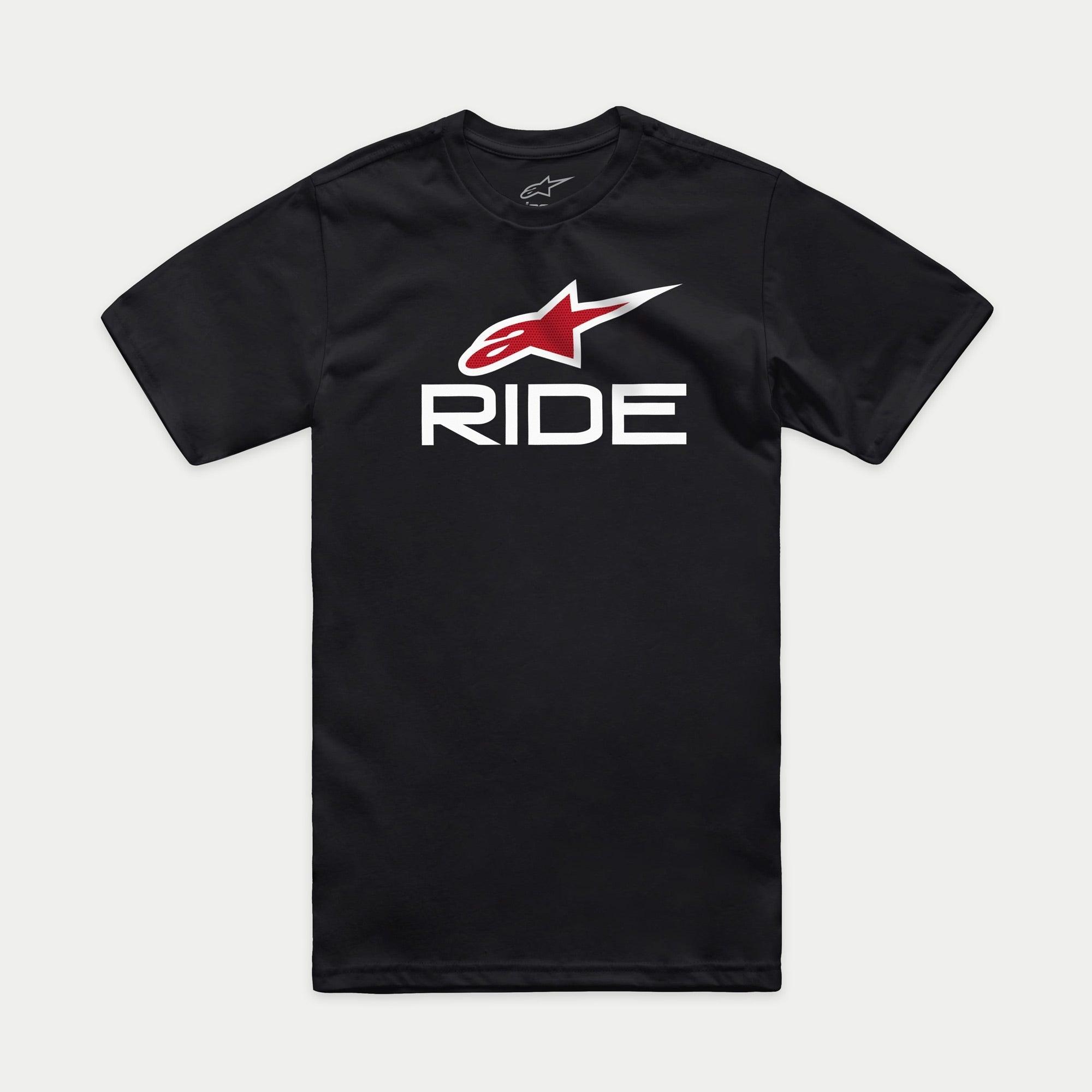 Alpinestars Ride 4.0 CSF Tee, T-shirt met korte mouwen, zwart met rood Alpinestars-logo en witte RIDE-tekst, casual motorsport streetwear