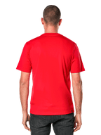 Alpinestars Ride 4.0 CSF Tee, T-shirt met korte mouwen, rood, achteraanzicht op model, helderrode stof met een klein zwart merklabel aan de zoom, casual motorsport streetwear