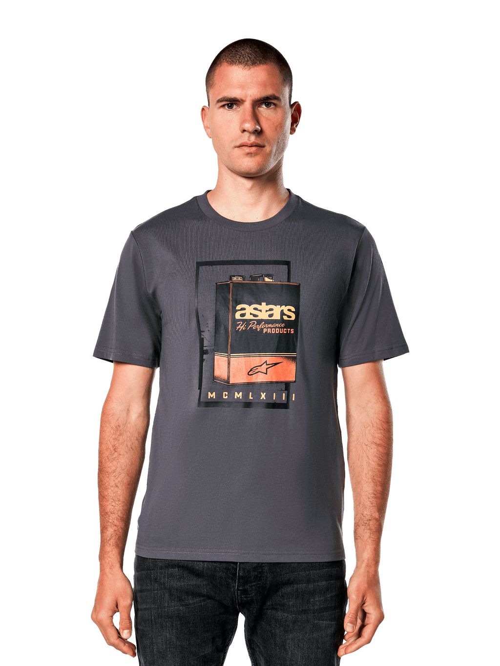 Alpinestars Galun CSF T-shirt, donkergrijs T-shirt met korte mouwen, vintage benzineblik grafische print met oranje en witte astars branding, casual motorsport-geïnspireerde streetwear