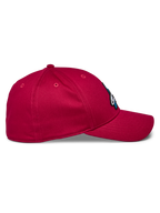 Alpinestars Elemental pet, rode baseballcap, zijaanzicht met gebogen klep en gestructureerde kroon, stretch keperstof, casual motorsport sportkleding