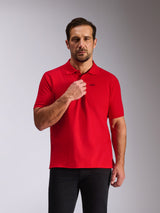 Alpinestars Endeavor Classic Polo, piqué polo met korte mouwen, rood, voorzien van een klein zwart Astars-logo op de borst, knopenlijst met 3 knopen en geribde kraag, casual motorsport-geïnspireerde sportkleding