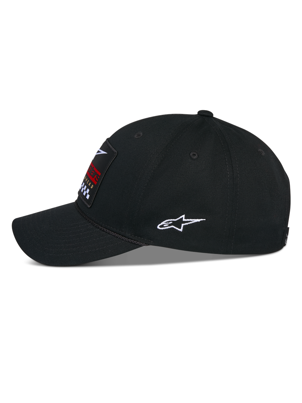 Alpinestars Matrix Snapback pet, zwart, zijaanzicht van een casual baseballpet met een gebogen klep en gestructureerde kroon, voorzien van een meerkleurige borduurpatch aan de voorzijde en een wit Astars-logo aan de zijkant, katoen twill constructie.