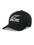 Alpinestars Ride Sonic pet, zwarte baseballcap met wit 3D-geborduurd ster-logo en RIDE-tekst, gebogen klep, gestructureerde kroon, casual motorsport-hoofddeksel