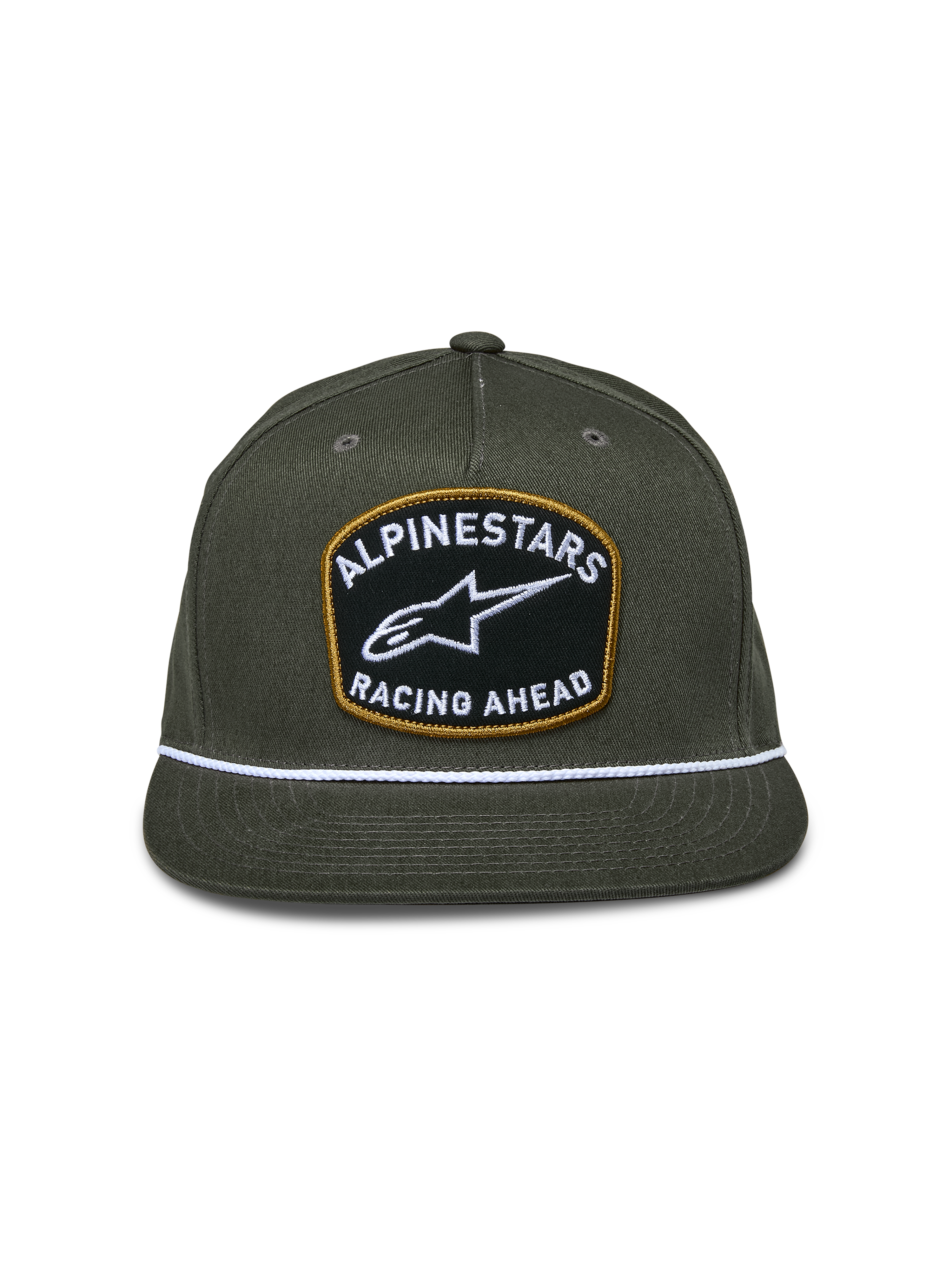 Alpinestars Promptus Snapback pet, Military Green, gestructureerde kroon met platte klep, grote patch aan de voorzijde met wit 'Alpinestars Racing Ahead' borduurwerk en gouden rand, wit gevlochten koorddetail, casual motorsport hoofdbedekking