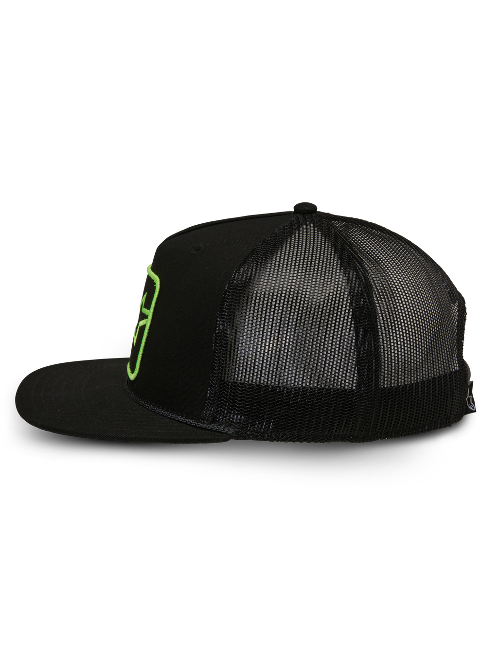 Alpinestars Control Trucker pet, zwarte trucker pet, zijaanzicht met poly-mesh achterkant en twill voorkant, platte klep met gevlochten koord en groene geborduurde logopatch, casual motorsport-geïnspireerde streetwear