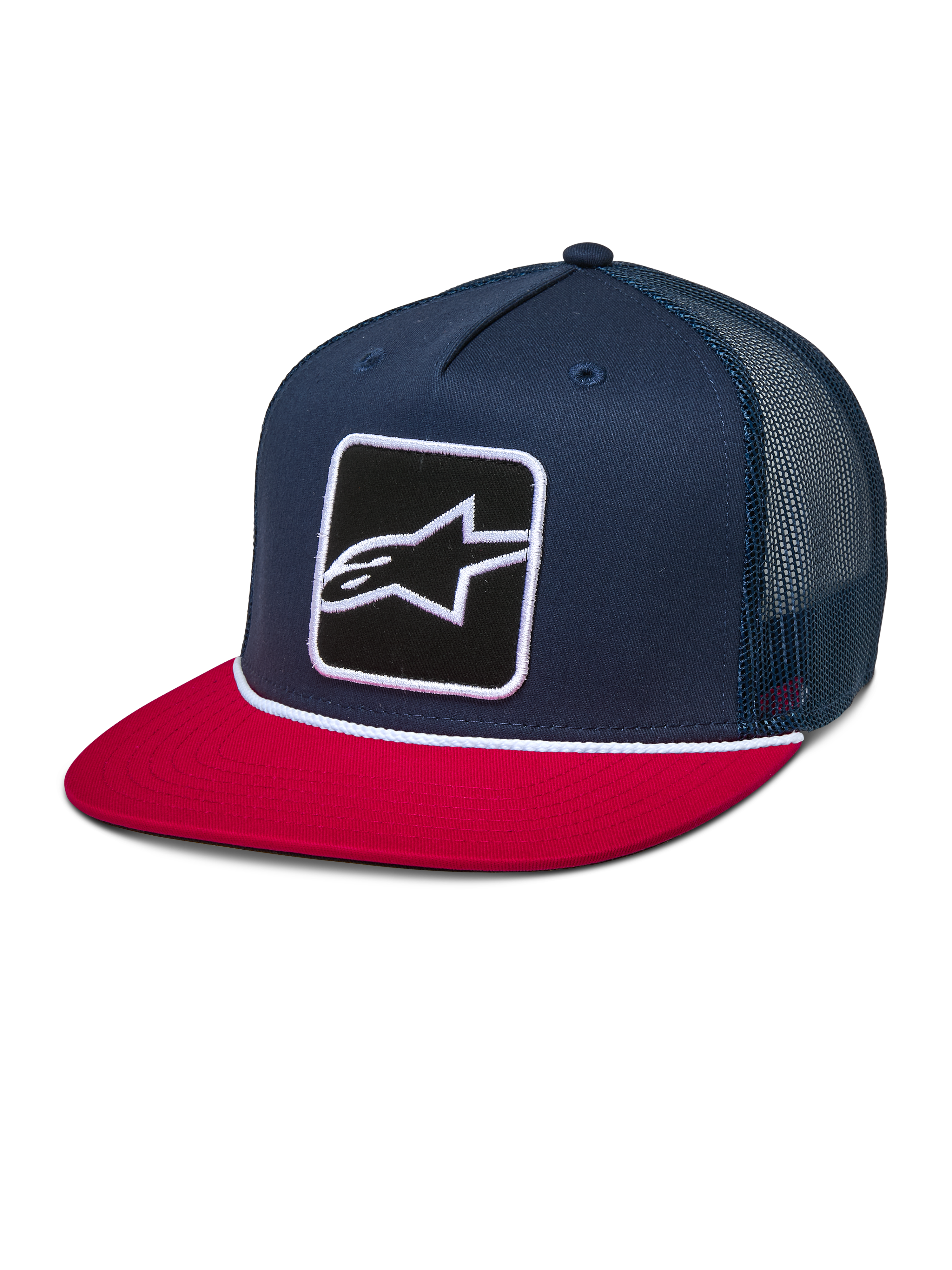 Alpinestars Control Trucker Hat, donkerblauwe en rode snapback pet met platte klep, donkerblauwe mesh achterzijde, voorzien van een geborduurde Astars logo patch en wit gevlochten koord detail, casual motorsport-geïnspireerde hoofdbedekking