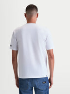 Alpinestars P1 CSF T-shirt, heren t-shirt met korte mouwen, wit, achteraanzicht op model, casual motorsportkleding