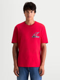 Alpinestars Lineout CSF t-shirt, heren sportswear-t-shirt met korte mouwen, rood met een zwart en wit Astars-logo op de borst, vooraanzicht op model, casual design met ronde hals, zachte katoen-polyestermix.