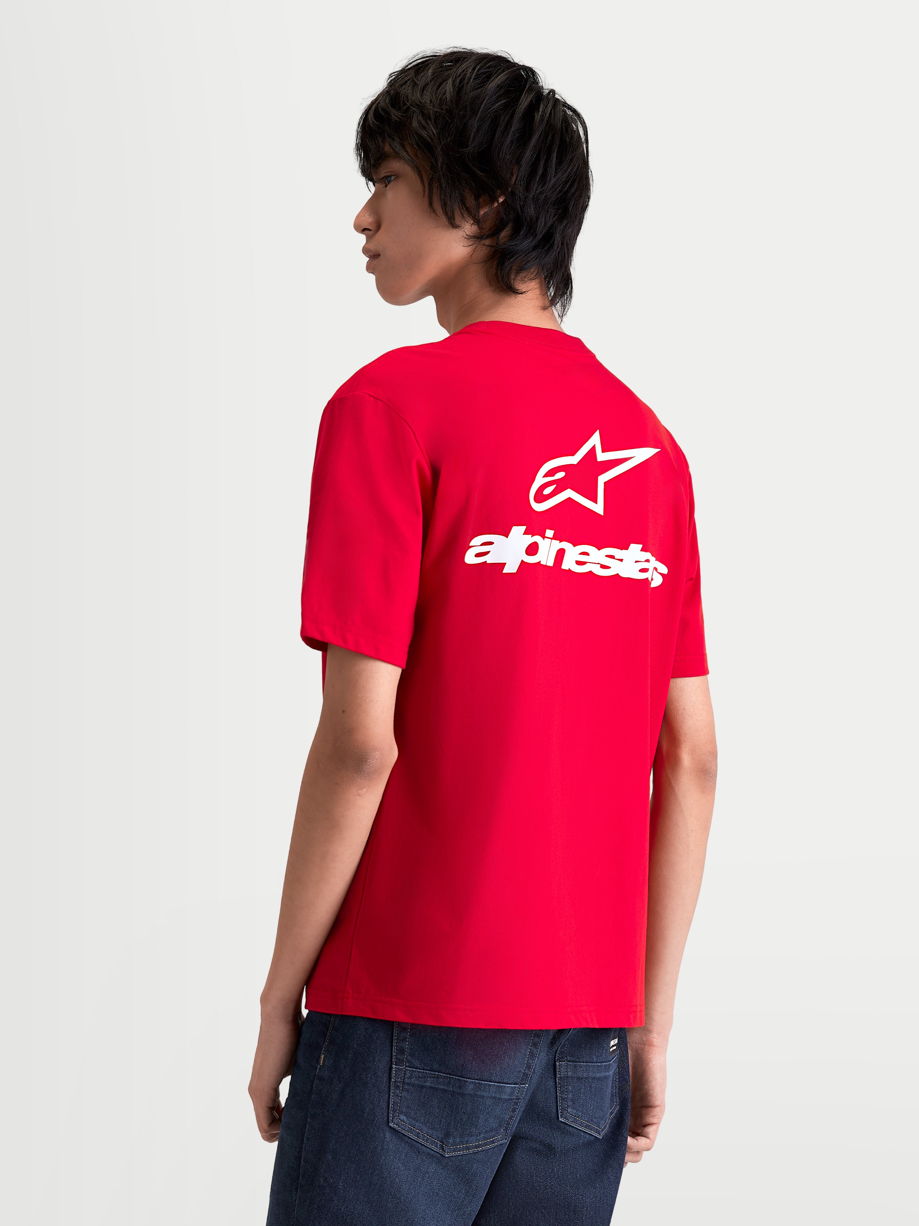 Alpinestars Combo Back CSF t-shirt, motorsport-geïnspireerd sportswear-t-shirt voor heren met korte mouwen, rood en wit, met een groot wit Astars-logo en branding op de achterzijde.