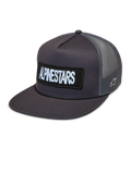 Alpinestars Ten Trucker pet, donkergrijze pet met platte klep, geborduurde logopatch en ademende mesh panelen.