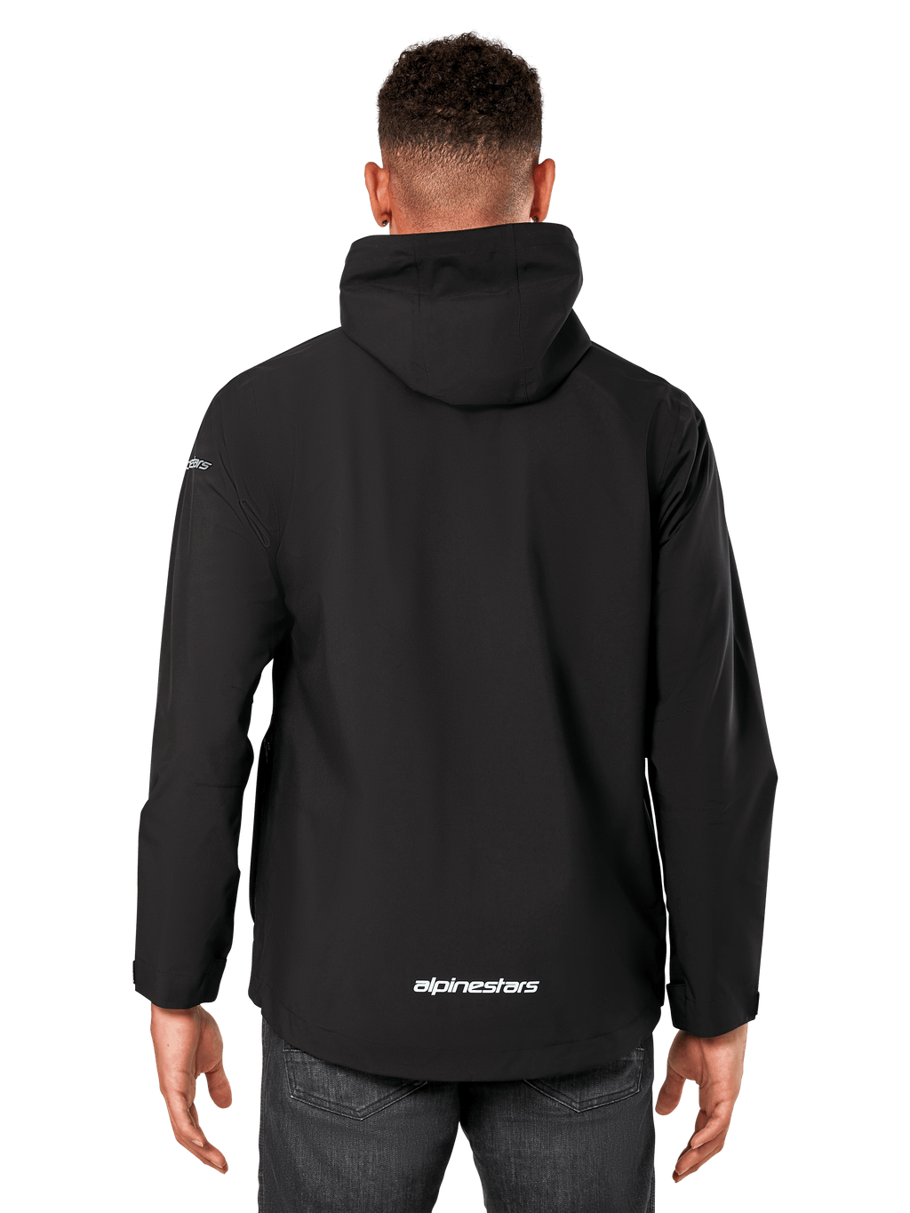 Alpinestars Kascade regenjas, regenjas voor heren, zwart, achteraanzicht met vaste capuchon en Alpinestars-logo op de onderrug, casual waterdichte sportkleding