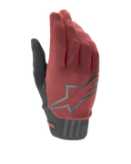 Alpinestars Stella A-Dura handschoenen voor dames, mountainbike handschoenen, bordeauxrood en zwart, voorzien van een getextureerde stoffen bovenkant, groot grijs sterlogo op de rugzijde en een zwarte neopreen manchet met veilige sluiting, ontworpen voor een ergonomische pasvorm en prestaties