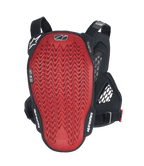 Alpinestars A-6 Plasma borstbeschermer, achteraanzicht, rode Nucleon PLASMA rugplaat met textuur, zwarte zijvleugels en verstelbare banden, MTB gravity beschermingsuitrusting in Black Anthracite Red