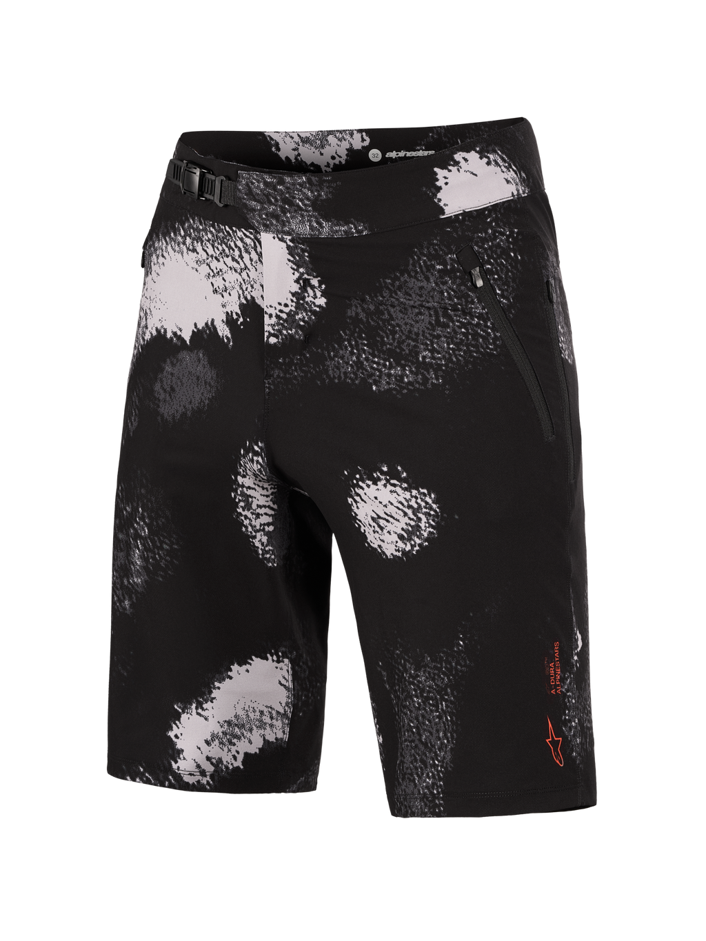 Alpinestars A-Dura Ride MTB-shorts in Black Camo, voorzien van 4-way stretch en een verstelbare ratelsluiting.