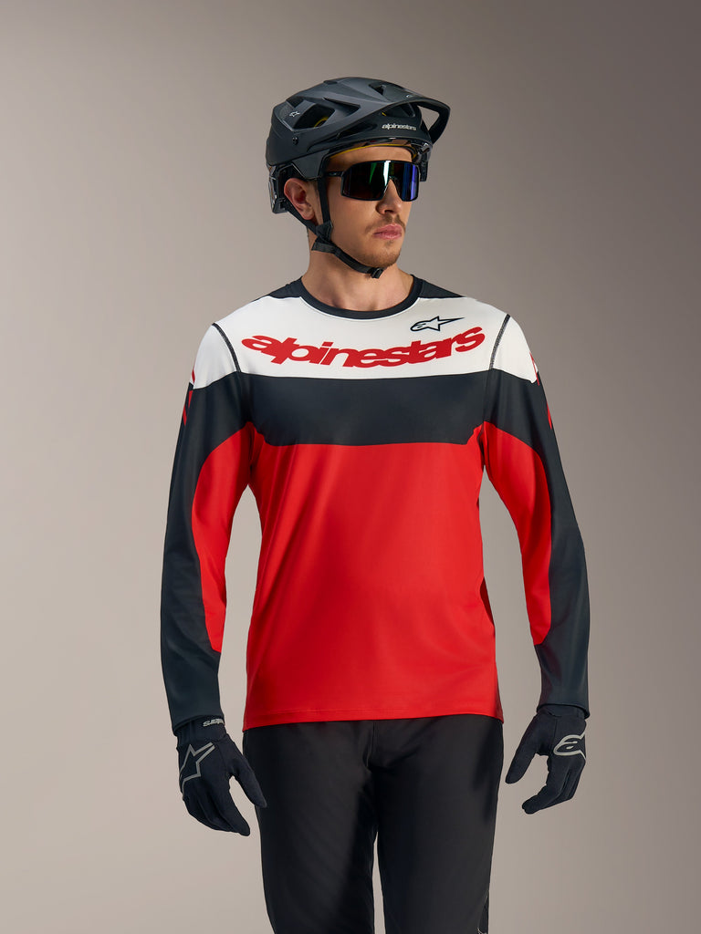 A-Dura Race jersey met lange mouwen in rood, zwart en wit, met opvallend Alpinestars-logo voor MTB-prestaties.