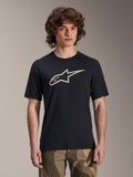 Alpinestars A-Dura Astar Jersey met korte mouwen, zwart MTB-shirt met wit sterlogo, gedragen met camouflagebroek, casual mountainbike-kleding, technische vochtafvoerende stof