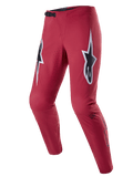 Alpinestars A-Supra Race Pants, MTB-racebroek, bordeauxrood met grote witte en zwarte sterlogo's op de dijen, voorzien van lasergeperforeerde ventilatie, zwarte ratelsluiting en een taps toelopende performance-pasvorm voor mountainbiken