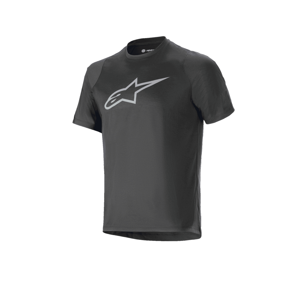 Alpinestars A-Dura Dri Oscar Jersey - korte mouwen, Black Reflective, met een groot zilveren reflecterend Alpinestars-logo op de borst, technische mountainbike-jersey met een normale pasvorm