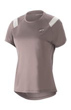 Alpinestars Stella Alps Escape Jersey voor dames, MTB-shirt met korte mouwen, Sparrow Gray met witte schouderaccenten, geperforeerde meshpanelen voor optimaal ademend vermogen, verlengde achterzoom, klein rond Astar-logo op de borst, casual sportieve pasvorm voor mountainbiken