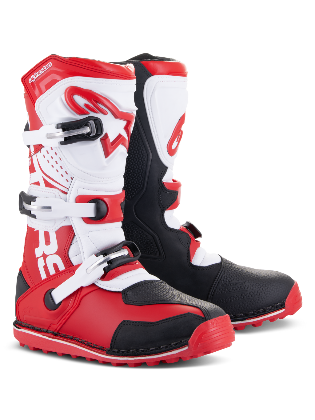 Alpinestars Tech-T laarzen, trial laarzen, helderrood, zwart en wit, voorzien van een witte ergonomische scheenplaat met rode merkdetails, drie verstelbare gespen, zwarte beschermende panelen en een rode zool met textuur voor optimale trial-prestaties