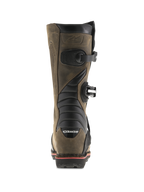 Alpinestars Tech-T laarzen, bruin geolied, achteraanzicht met zwarte accordeon flex-zones, gespen aan de zijkant en Alpinestars-logo op de hiel, professionele trial motorlaarzen met een robuuste lederen afwerking