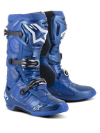 Alpinestars Tech 10 laarzen, motorcrosslaarzen, blauw en zwart, voorzien van een drievoudig gespsluitsysteem, wit Alpinestars-sterlogo op het scheenbeen, robuuste TPU-schaal en versterkte zool voor off-road prestaties