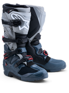 Alpinestars Tech 7 Enduro Drystar motorlaarzen, waterdichte off-road herenlaarzen in grijs en rood met CE-enkelbescherming.