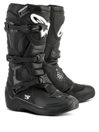 Alpinestars Tech 3 laarzen, zwarte motorcrosslaarzen, off-road performance schoeisel, drievoudig gespsluitingssysteem, TPU-versterkte scheenplaat met wit logo, duurzame zool met veel grip, lichtgewicht microvezelconstructie