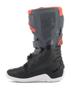 Alpinestars Youth Tech 7S laarzen, motorcrosslaarzen, zwart, donkergrijs en fluo rood, zijaanzicht met beschermende TPU-panelen, Tech Series-branding en witte zool