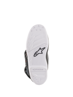 Alpinestars Youth Tech 7S Boots, motorcrosslaarzen, onderaanzicht van de witte zool, met zwart Alpinestars sterlogo en merklogo in reliëf, duurzame constructie met hoogwaardig grippatroon