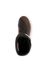 Alpinestars Corozal Adventure Drystar® Oiled Leather laarzen, bruine en zwarte motorlaarzen, bovenaanzicht met de geoliede lederen neus en het getextureerde zwarte schakelpad, duurzaam adventure touring ontwerp