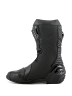 Alpinestars Supertech R laarzen, motorrace-laarzen, zwart zwart, zijaanzicht met de TPU-scheenplaat, versterkte hielbeschermer en accordeon-flexzones voor natuurlijke beweging, professioneel schoeisel voor circuit- en straatprestaties