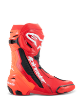 Alpinestars Supertech R laarzen, motorrace laarzen, helderrood en fluorood, zijaanzicht met wit Alpinestars-logo, TPU-scheenplaat en vervangbare toe-slider.